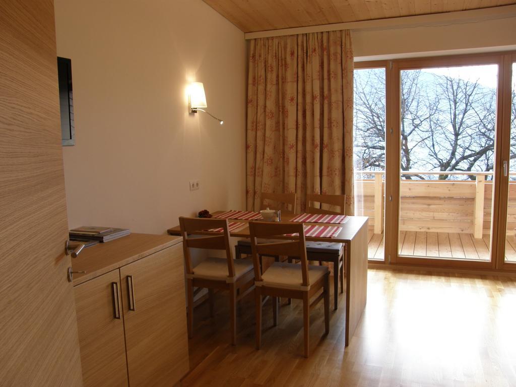 Apartments Karlhof 인스브루크 객실 사진
