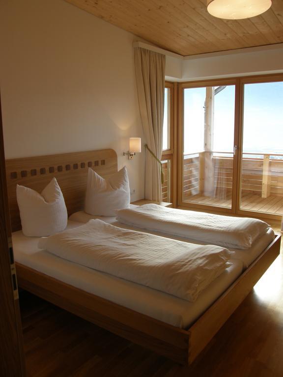 Apartments Karlhof 인스브루크 객실 사진